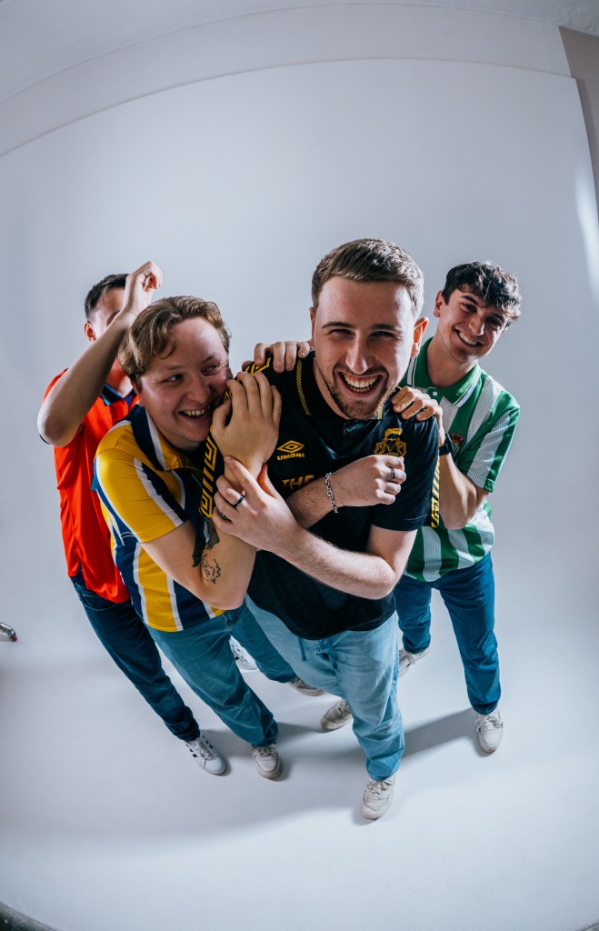 JNPsBvprEAbn-08D6D5EE-A7FA-442B-B763-B5276ADD22EC-659x1024 The Forensics: Preston’s Rising Indie Rock Stars